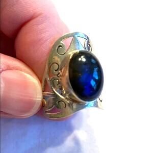 Sterling silver cocktail ring with blue agate stone size 7.5 signed 925